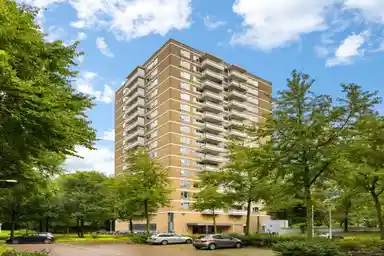 110m2 Appartement à louer pour 2950€/mois à Nachtwachtlaan, Amsterdam