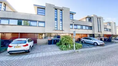 100m2 huis te huur voor 2250€/maand in Branco, Dordrecht