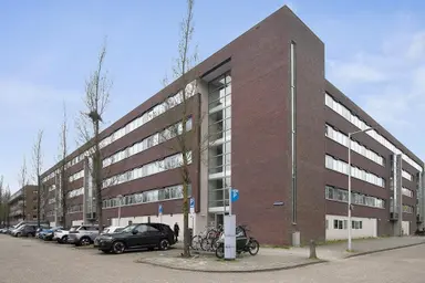 122m2 apartment to rent for 3100€/month in Amstelveenseweg 716B, Amsterdam