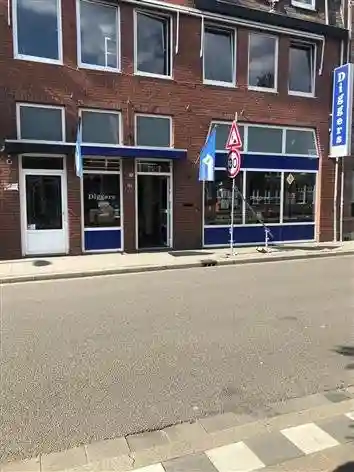 350m2 apartment to rent for 4033€/month in Korvelseweg, Tilburg