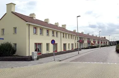 54m2 Haus zur Miete für 771.86€/Monat in Parallelweg 4, Monster