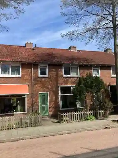 74m2 huis te huur voor 715.57€/maand in Kerkstraat 34, Wormerveer