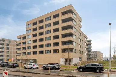 67m2 apartment to rent for 2044€/month in Elzenhagensingel 208, Amsterdam