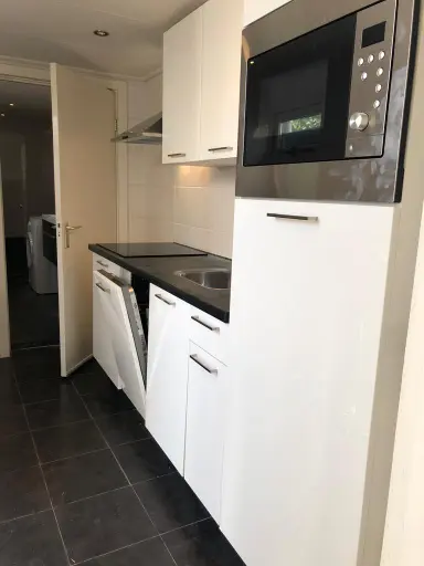 85m2 Appartamento in affitto per 2200€/mese a Velveweg, Enschede