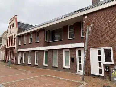 207m2 Appartamento in affitto per 1650€/mese a Torenstraat 25, Winschoten