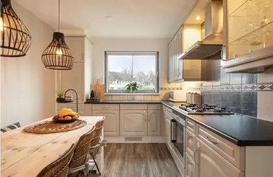 113m2 Haus zur Miete für 2395€/Monat in Offenbachstraat, Capelle aan den IJssel