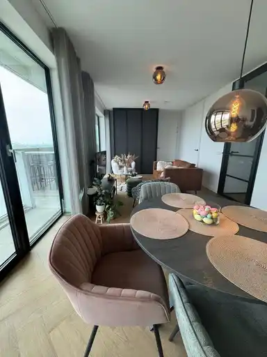 50m2 Appartement à louer pour 1550€/mois à Rosestraat, Rotterdam