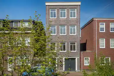 186m2 huis te huur voor 2900€/maand in Zeussingel 98, Almere