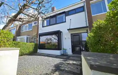 117m2 huis te huur voor 2495€/maand in Meidoornsingel 172, Rotterdam