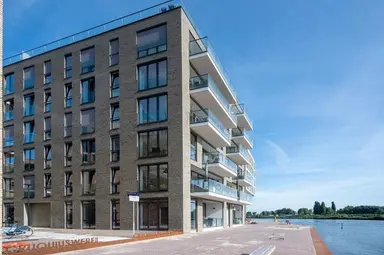 94m2 Appartement te huur voor 2800€/maand in Sprinklerstraat, Amsterdam