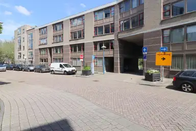 69m2 apartment to rent for 2100€/month in Pastoor van Nuenenhof 8, Utrecht