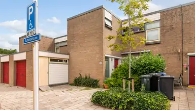 122m2 huis te huur voor 889.5€/maand in Scheldelaan 42, Zwolle