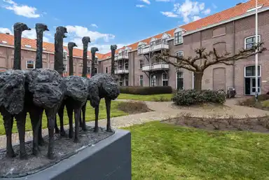 81m2 flat to rent for 1795€/month in Muntplein 9, Harderwijk