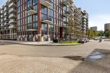 159m2 apartment to rent for 3090€/month in Perzikweg 4, Leiden