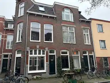 25m2 studio te huur voor 995€/maand in Verlengde Nieuwstraat 17c, Groningen