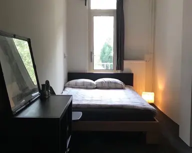 12m2 Chambre à louer pour 1350€/mois à Zeilstraat, Amsterdam