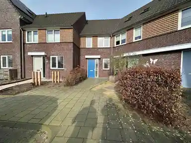 130m2 maison à louer pour 1695€/mois à Dora Ebbenhof, Nuenen