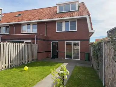 126m2 house to rent for 2750€/month in Tweelingen 24, Elst