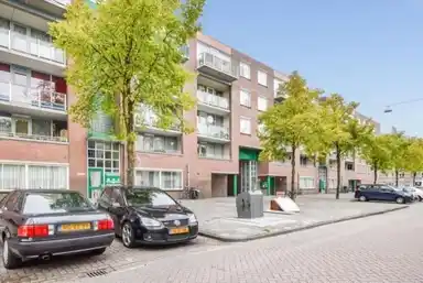 83m2 Appartement à louer pour 1416€/mois à Charlotte Brontéstraat 23, Amsterdam