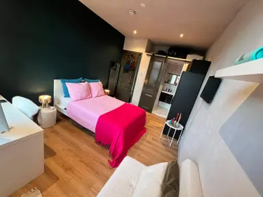 18m2 Chambre à louer pour 1183€/mois à Admiraal De Ruijterweg, Amsterdam
