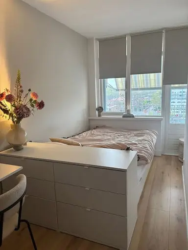 9.8m2 Chambre à louer pour 785€/mois à Christoffel Plantijngracht 1, Amsterdam