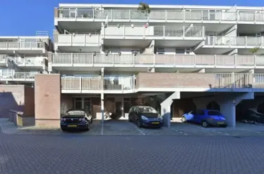 85m2 Appartamento in affitto per 1025€/mese a Hollandsch Diep, Zaandam