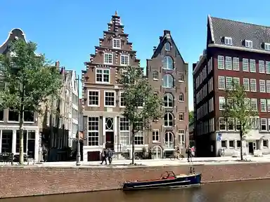 97m2 Appartement te huur voor 3500€/maand in Amsterdam