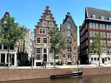 97m2 Appartement te huur voor 3500€/maand in Amsterdam