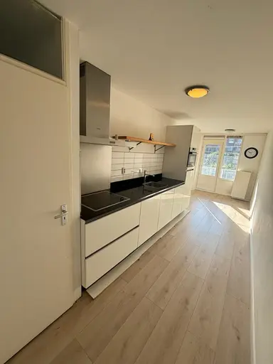 76m2 apartment to rent for 2000€/month in Chestertonlaan 4, Amsterdam