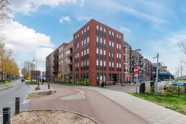 103m2 apartment to rent for 1950€/month in Calvijnlaan, Haarlem