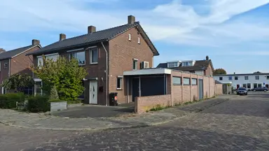 174m2 apartment in affitto per 1695€/mese a Maarten van Heemskerkstraat, Helmond