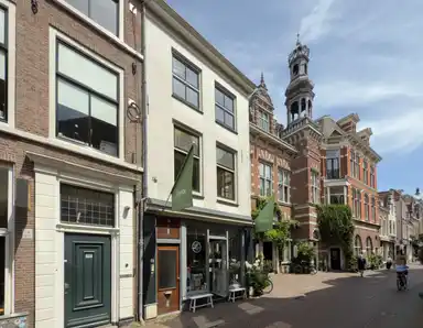 100m2 apartment to rent for 2950€/month in Smedestraat 7A, Haarlem