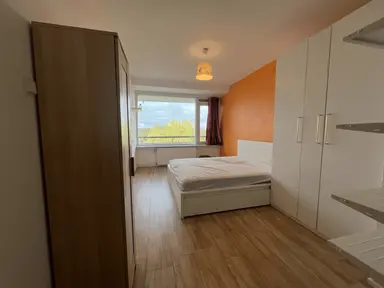 87m2 apartment to rent for 690€/month in Van Weerden Poelmanlaan, Utrecht