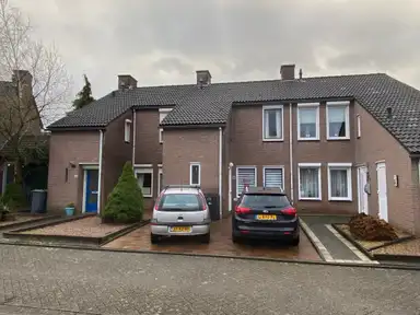 77m2 house to rent for 1125€/month in Fossielenerf, Heerlen