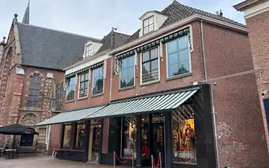 114m2 apartment to rent for 2100€/month in Noorderkerksteeg 2, Hoorn