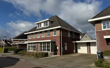 160m2 house to rent for 2750€/month in De Toom 14, Malden