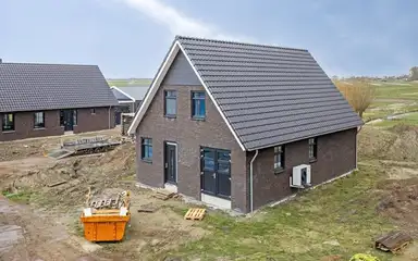 138m2 house to rent for 2950€/month in Nieuwkoopseweg, Aarlanderveen