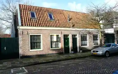 98m2 house to rent for 2250€/month in Witte Rozenstraat 35, Leiden
