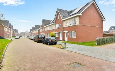 105m2 apartment to rent for 1055€/month in Smaragdstraat, Almelo