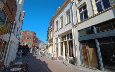 143m2 apartment to rent for 1650€/month in Beukerstraat, Zutphen