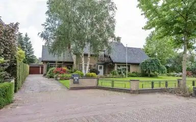 334m2 house to rent for 2895€/month in Coltoflaan, Nijkerk