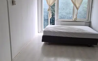 63m2 room to rent for 770€/month in Hogenbanweg, Rotterdam