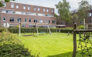 92m2 house to rent for 2050€/month in Robert Schumanring, Vlaardingen
