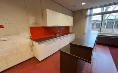 16m2 room to rent for 308€/month in Diamantstraat 31, Alphen aan den Rijn