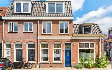 92m2 house to rent for 3000€/month in Generaal Joubertstraat 69, Haarlem