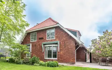 175m2 house to rent for 3150€/month in Lagewaard 57, Koudekerk aan den Rijn