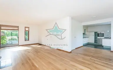 245m2 house to rent for 2895€/month in Vroenhovenweg, Maastricht