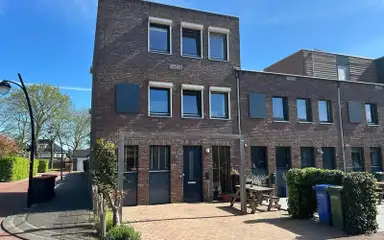 135m2 house to rent for 2500€/month in Emminkhuizerberg 94, Amersfoort