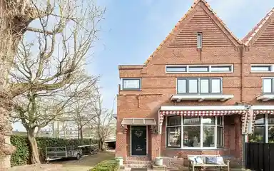 134m2 house to rent for 3500€/month in Rotterdamse Rijweg, Rotterdam