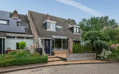 107m2 house to rent for 1650€/month in Middenerf 11, Abbekerk